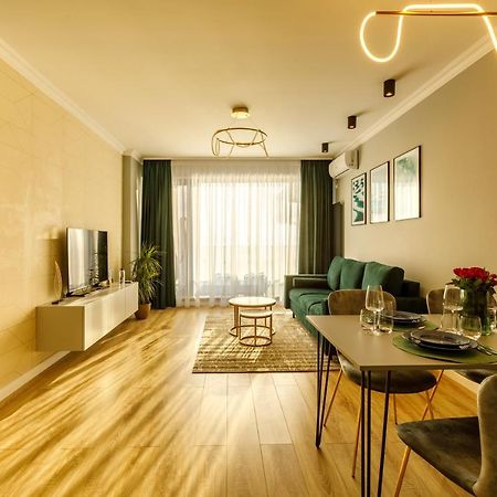 Lago Apartment Mamaia Butoaie Exteriör bild